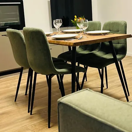 Serenitas Riva Park Apartmán *