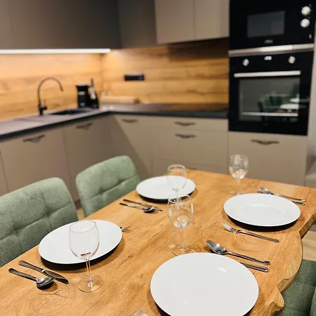 Serenitas Riva Park Apartmán *